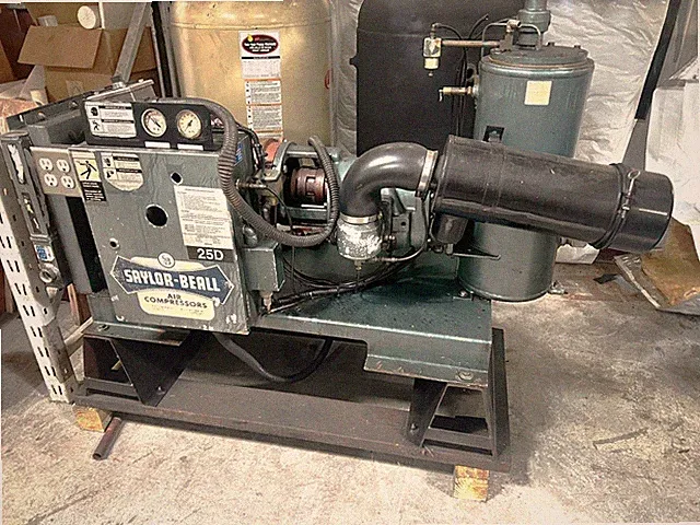 1999 Saylor-Beall 25DR Screw Type Compressor - 117794